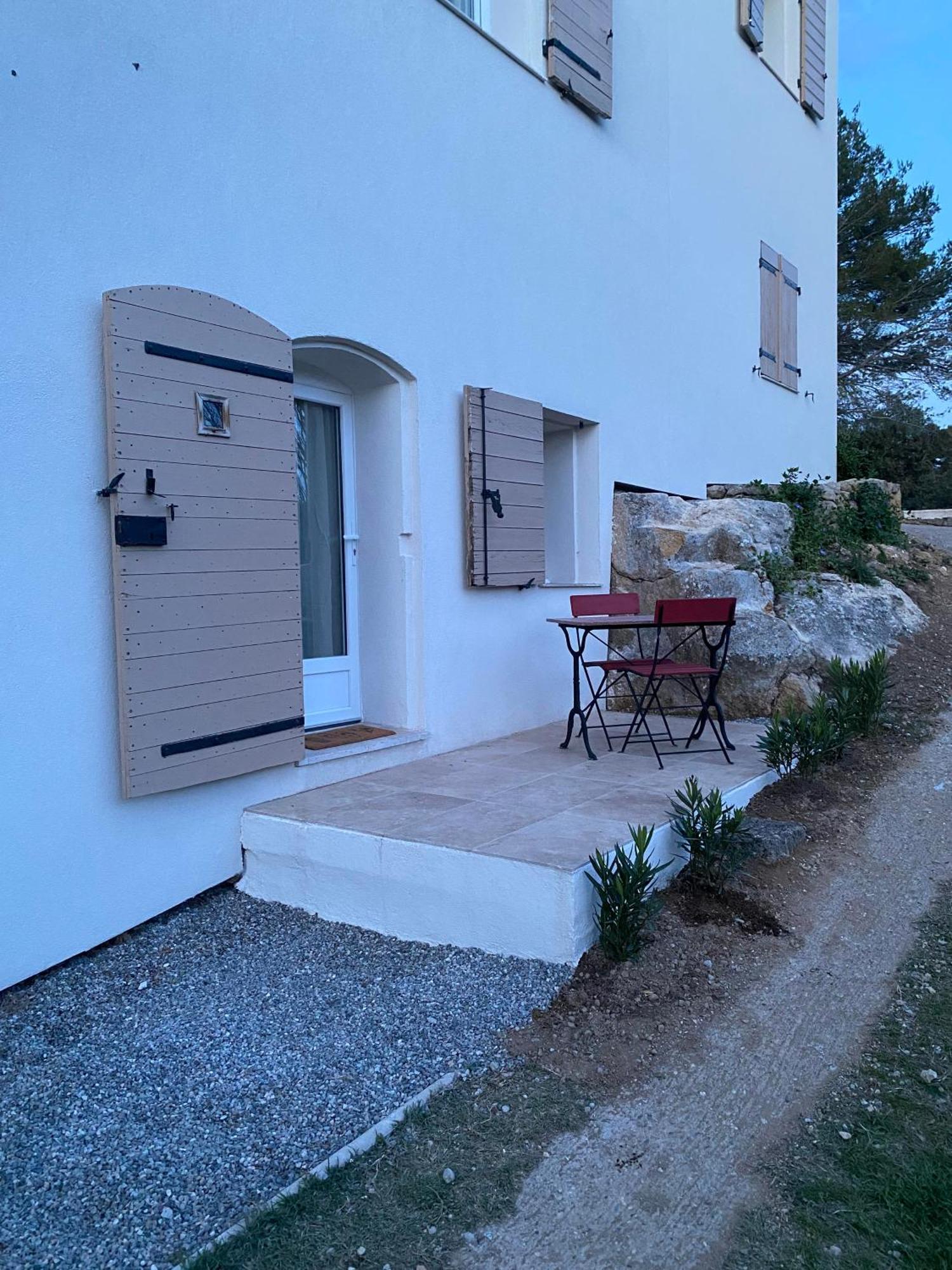 Апартаменты La Studette Provencale Jouques Экстерьер фото